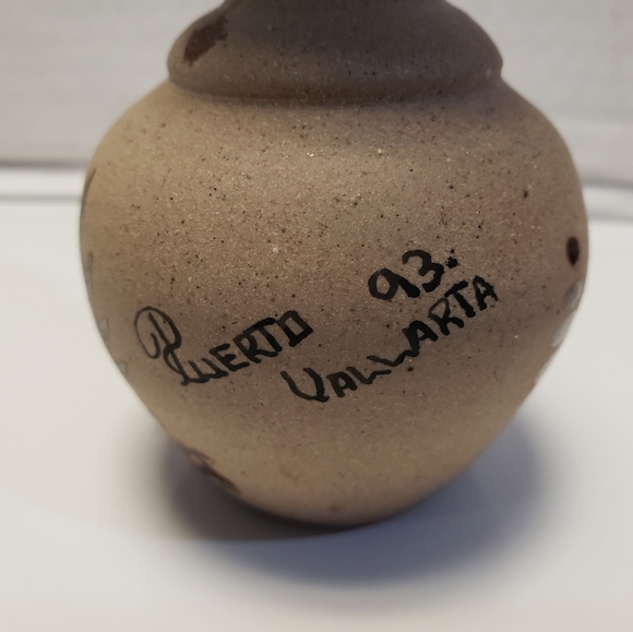 Vintage Mexico Mother and Child Pottery - Picture 4 of 7